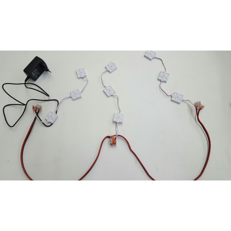 Lighting kit for 3 cages