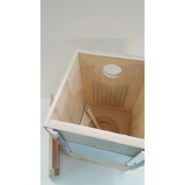 Standing block for inside the cage 26x26x46cm