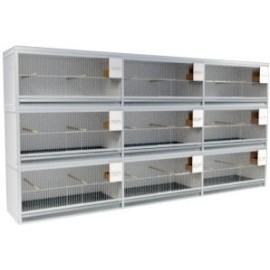 Blok van 9 kooien, 3 boven en 3 naast elkaar